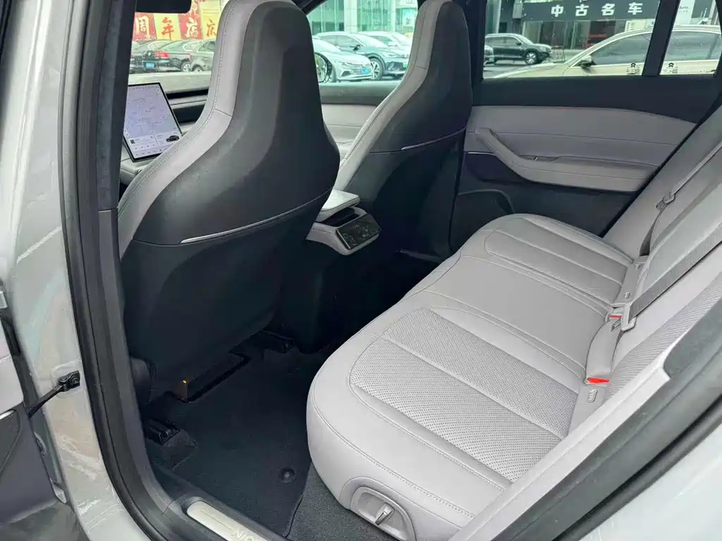 NIO EC6 2024 75kWh