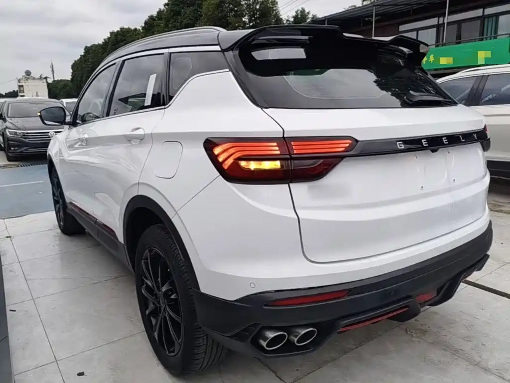 Geely Binyue — миниатюра 5