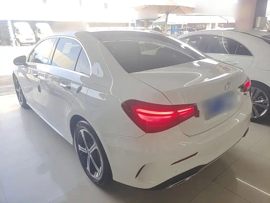 Mercedes-Benz A-Class — миниатюра 5