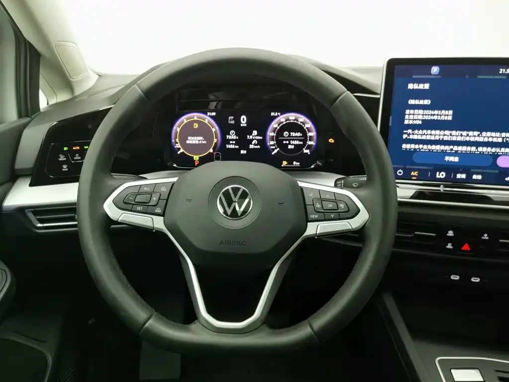 Volkswagen Golf — миниатюра 11
