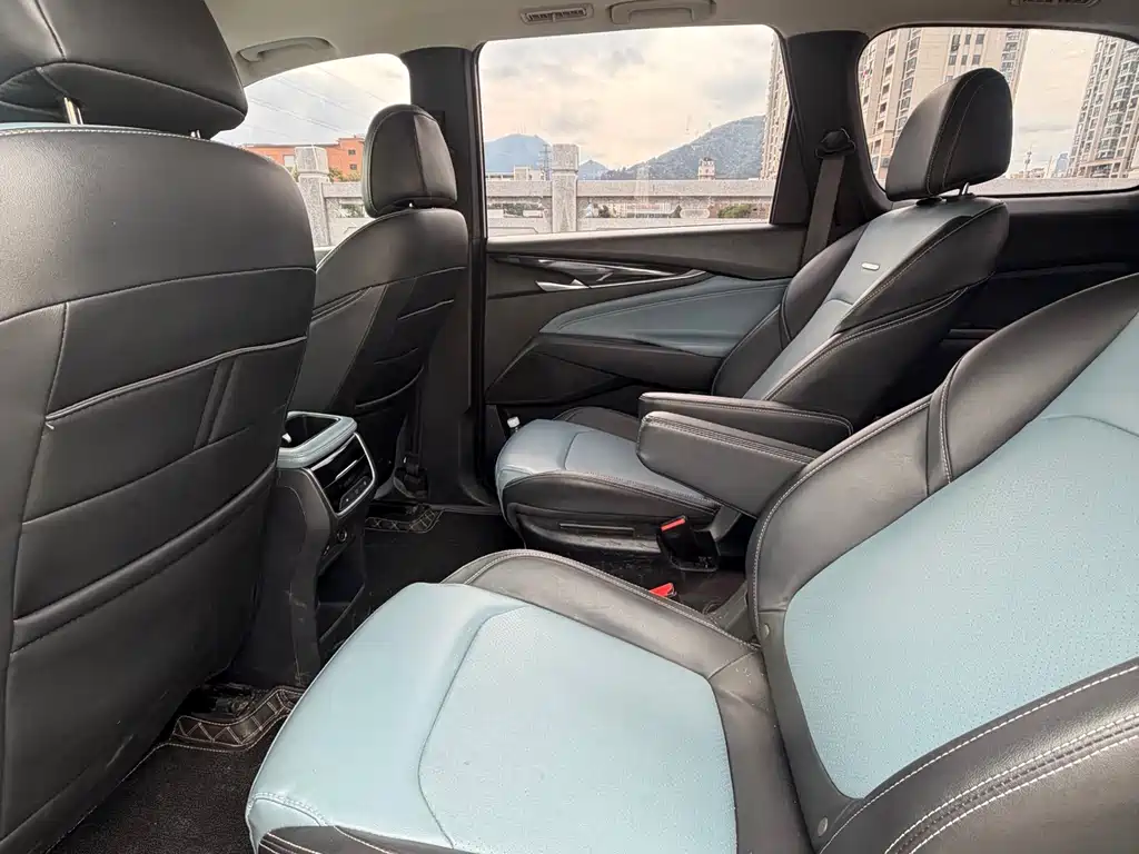 SAIC MAXUS CHASE G50