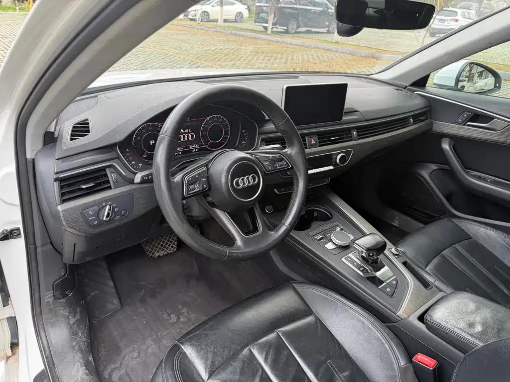 AUDI A4L