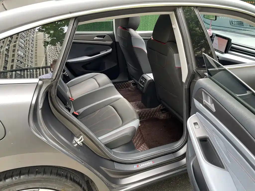 Volkswagen Lamando — миниатюра 19