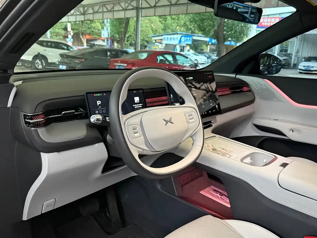 XPeng G6 — миниатюра 10