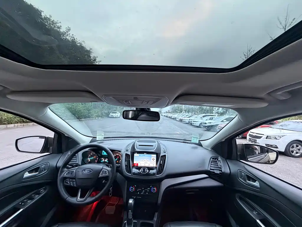 Ford Kuga — миниатюра 4