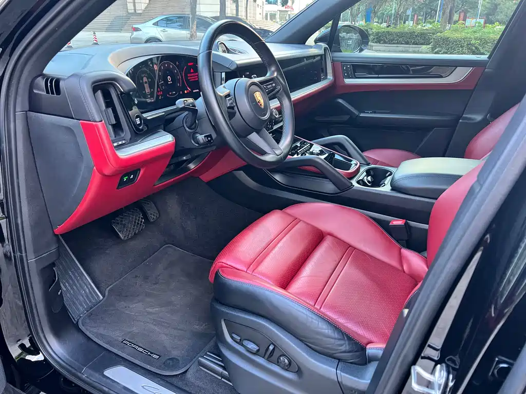 Porsche Cayenne — миниатюра 17