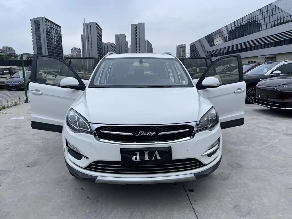 Zotye X5 — миниатюра 9