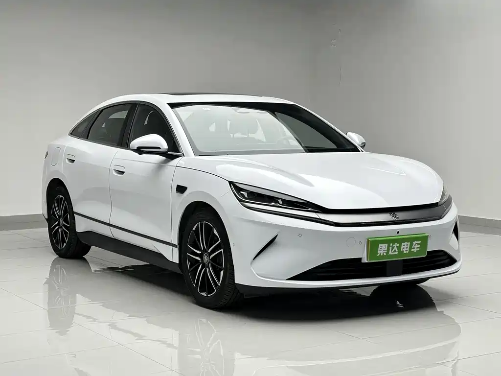 BYD QIN L