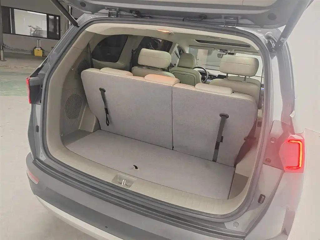 Hyundai Custo — миниатюра 12