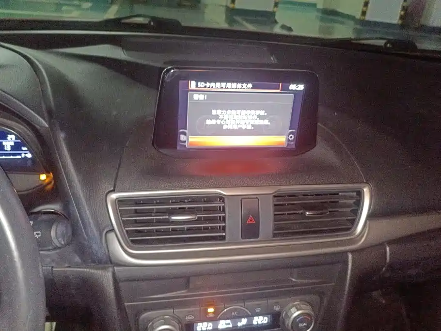Mazda 3 Axela — миниатюра 13