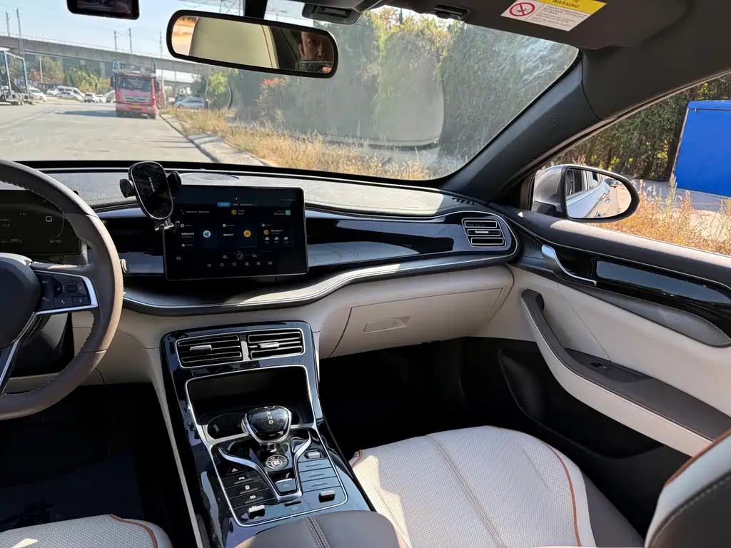 BYD Qin PLUS — миниатюра 13