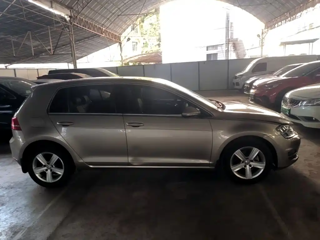 Volkswagen Golf — миниатюра 26