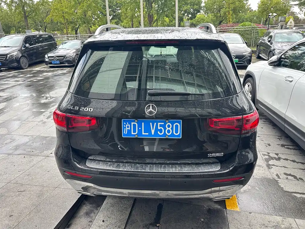 Mercedes-Benz GLB — миниатюра 4