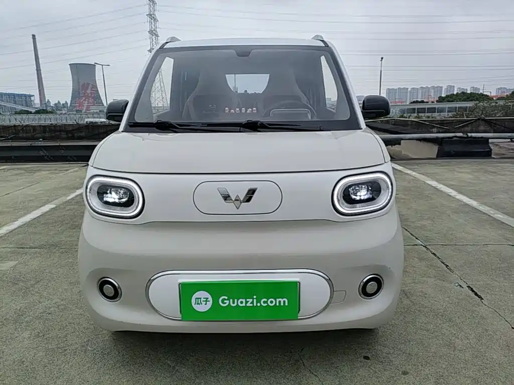 Wuling MINIEV — миниатюра 3