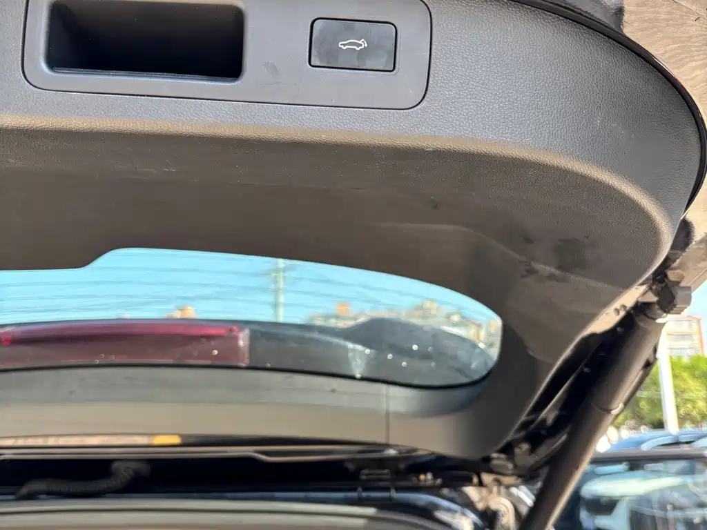 Geely Haoyue L — миниатюра 21