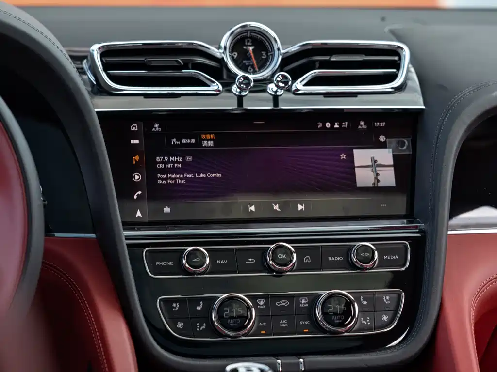 BENTLEY TIMYUE PLUG IN HYBRID