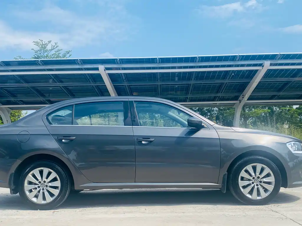 Volkswagen Lavida 2013 1.4TSI DSG Comfort