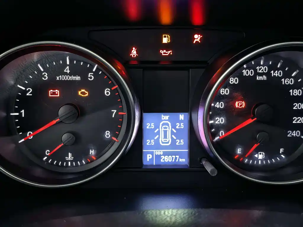 Haval M6 PLUS 1.5T DCT Luxury Connected Type, фото 15