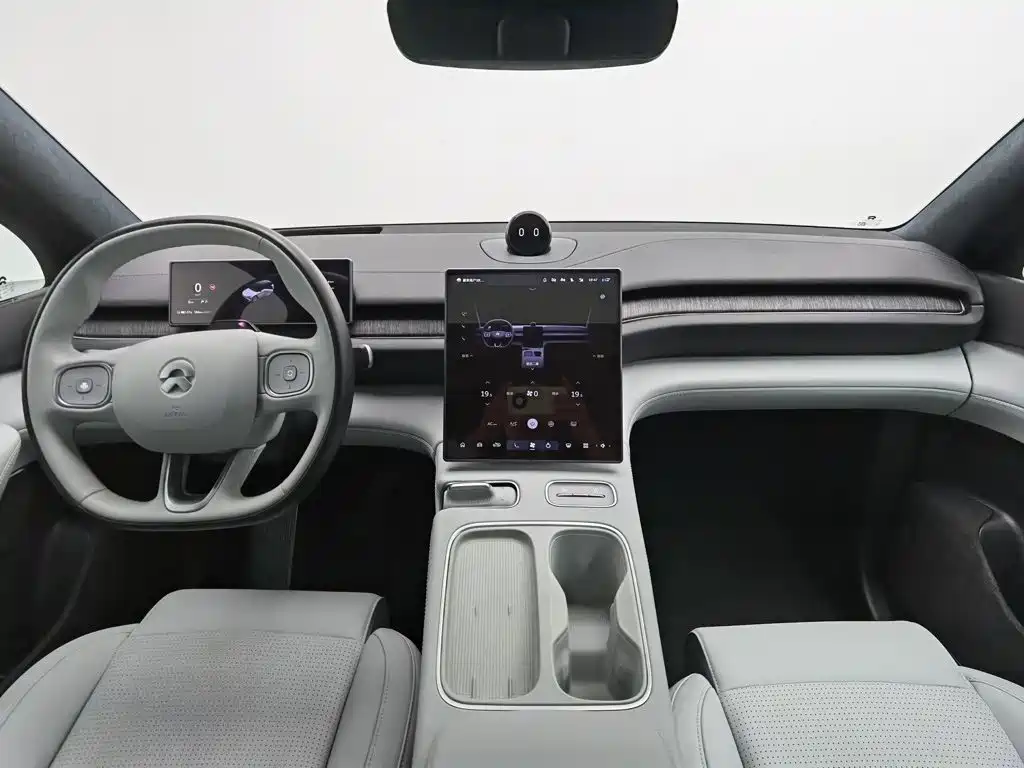 NIO ES6 — миниатюра 5