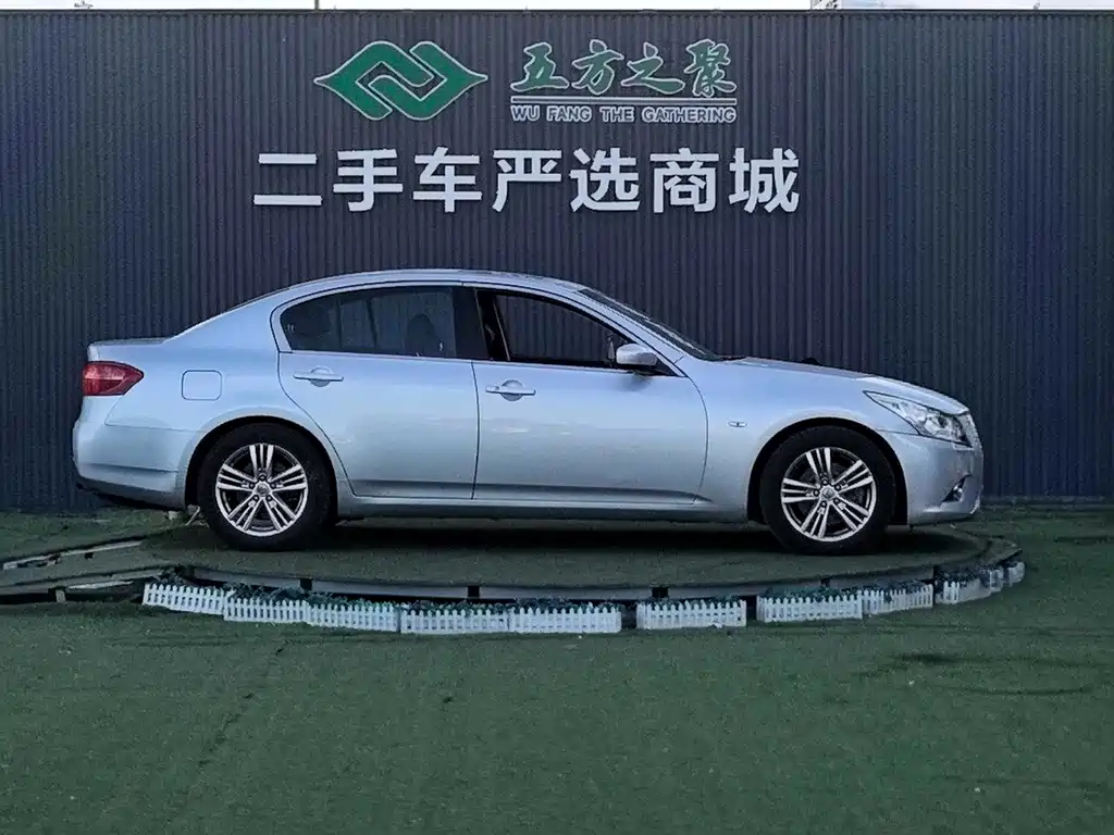Infiniti G — миниатюра 4