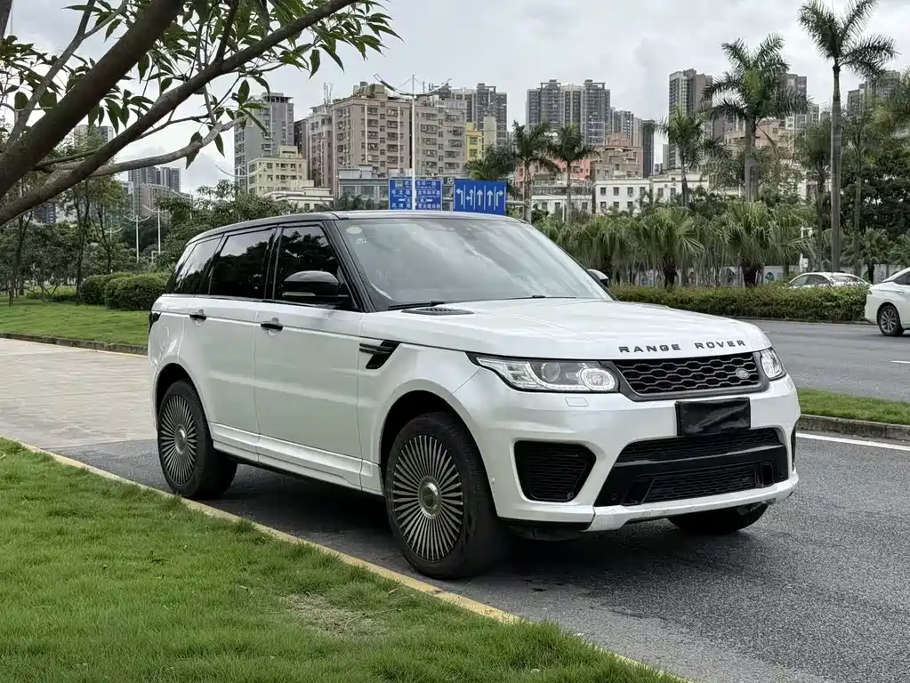 Land Rover Range Rover Sport 2018 3.0T