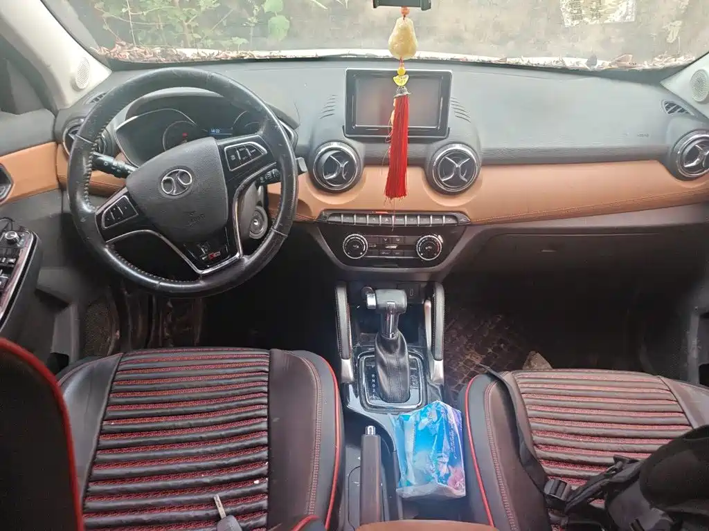 BAIC Senova X35 — миниатюра 5