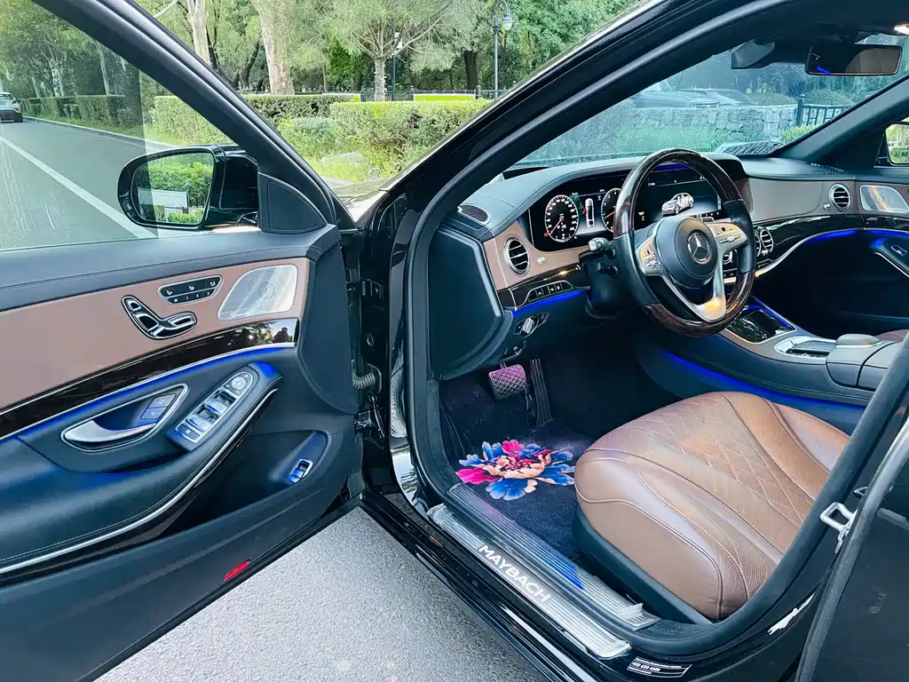 Mercedes-Benz S-Class — миниатюра 8