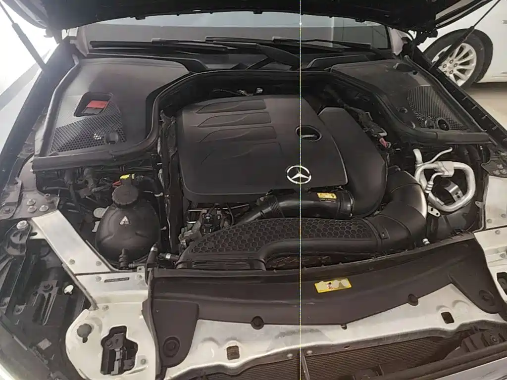 Mercedes-Benz E-Class — миниатюра 20