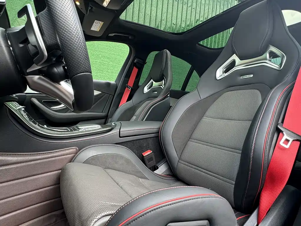 MERCEDES-BENZ E CLASS AMG