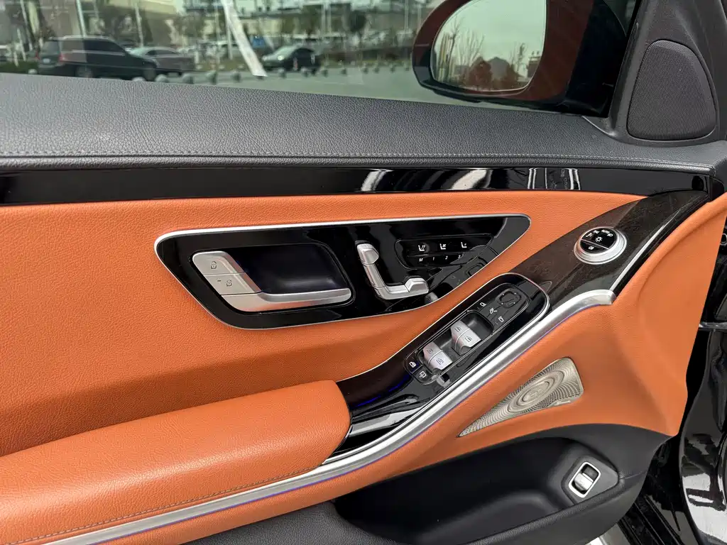 MERCEDES-BENZ S CLASS