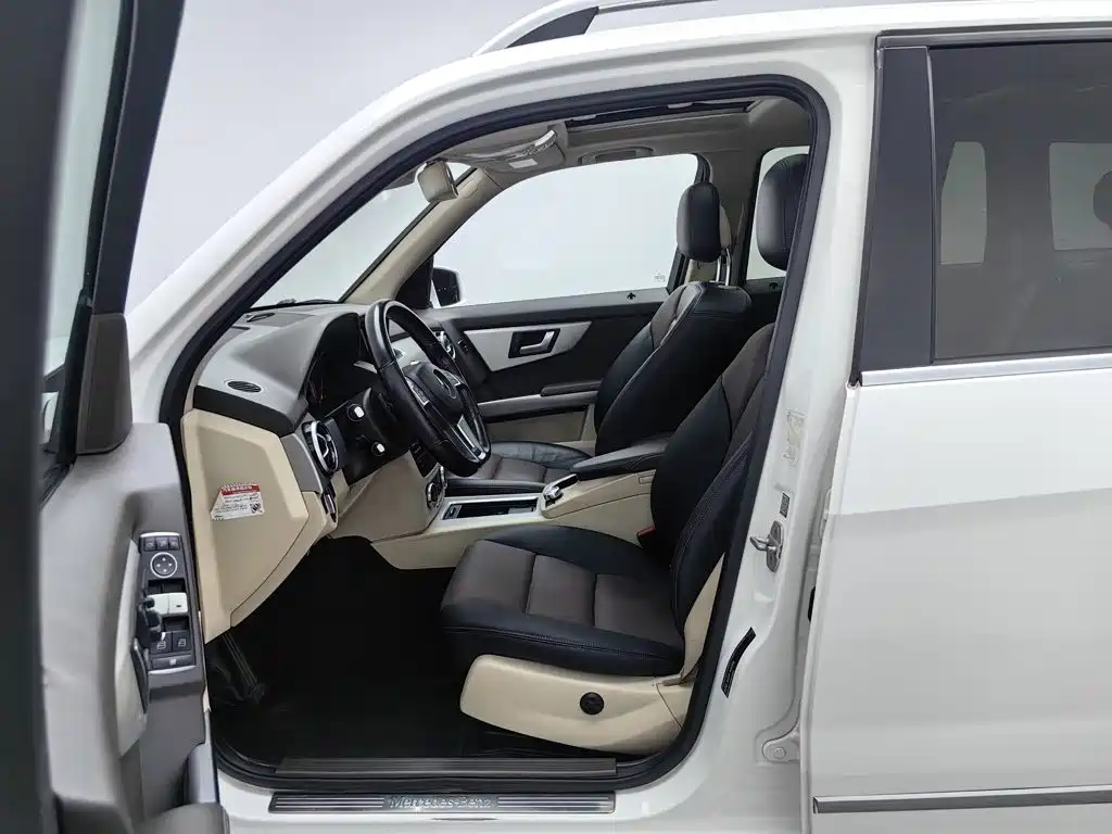 Mercedes-Benz GLK-Class — миниатюра 10