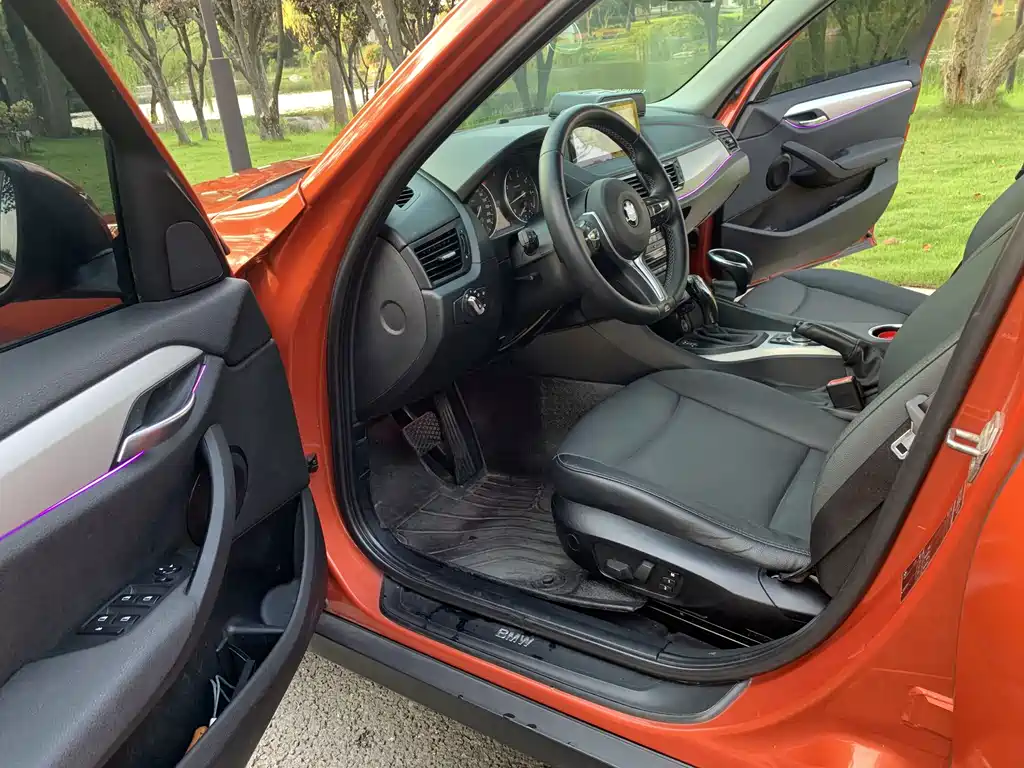 BMW X1 — миниатюра 10