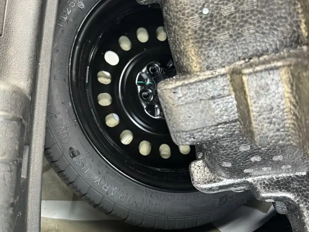 GEELY AUTOMOBILE EMGRAND GS