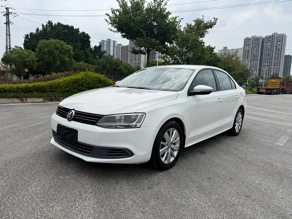 Volkswagen Sagitar