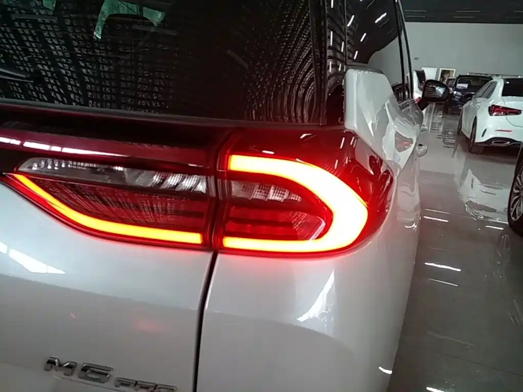 GAC Motor Trumpchi M6 — миниатюра 8