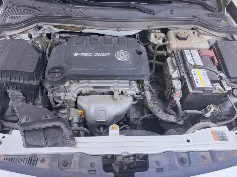 Buick Excelle — миниатюра 10
