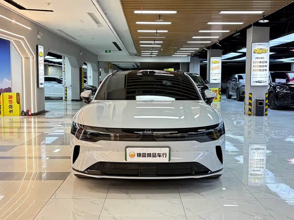 Zeekr 007GT — миниатюра 8