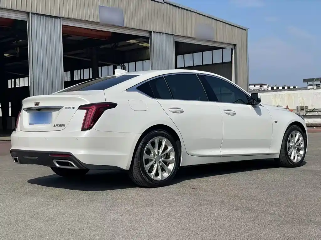 Cadillac CT5 — миниатюра 11