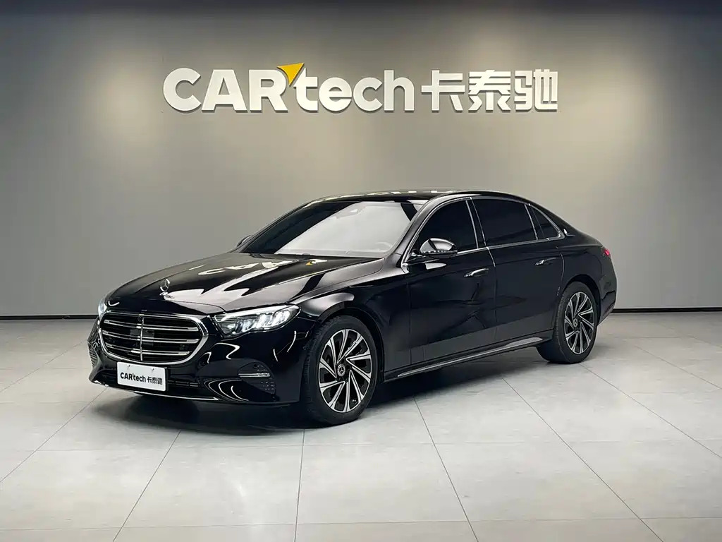 Mercedes-Benz E-Class 2024