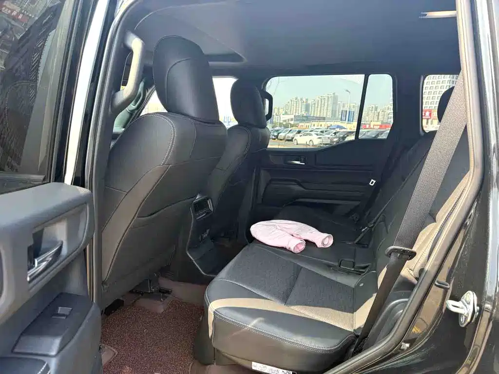 Toyota Prado — миниатюра 7