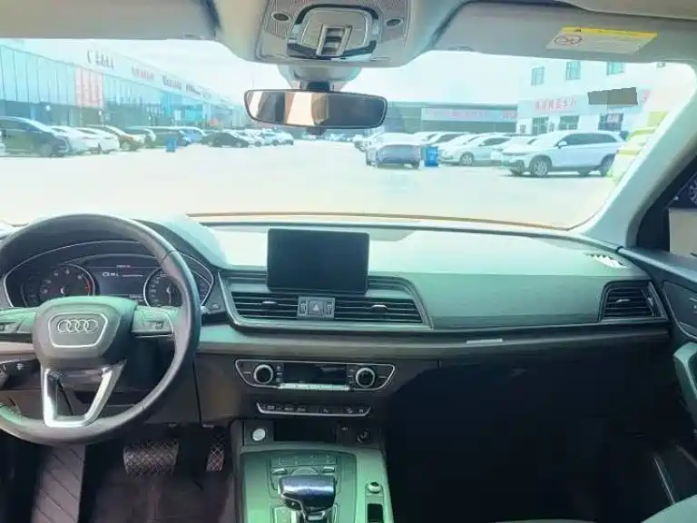 Audi Q5L — миниатюра 6
