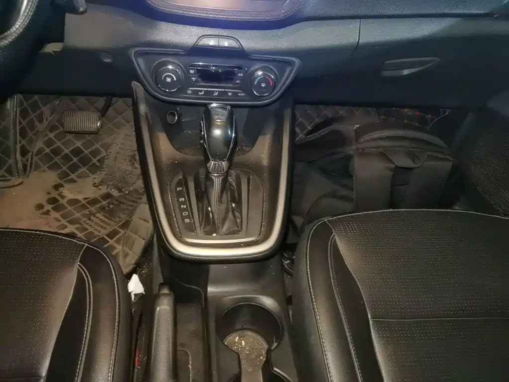 Ford Escort — миниатюра 14