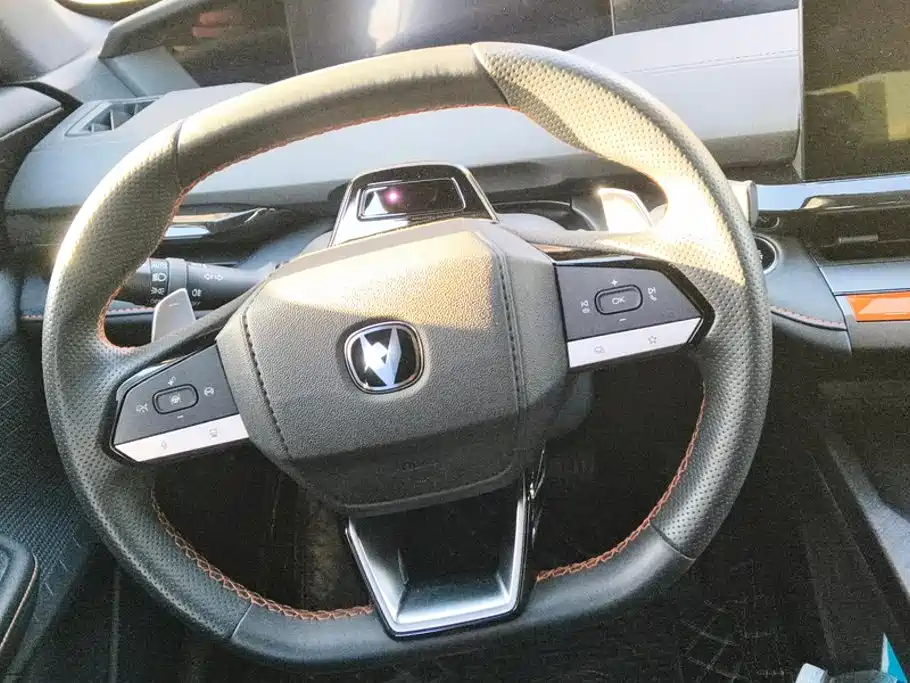 Changan UNI-V — миниатюра 15