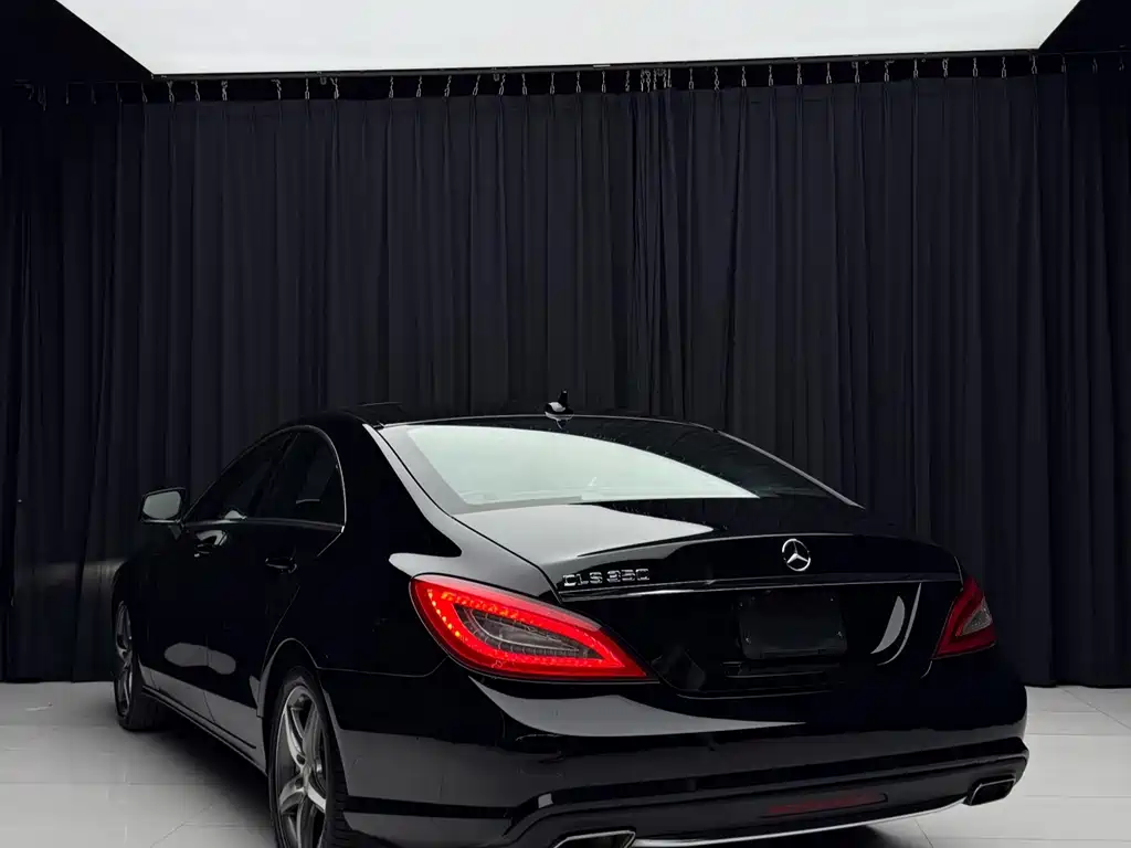 Mercedes-Benz CLS — миниатюра 8