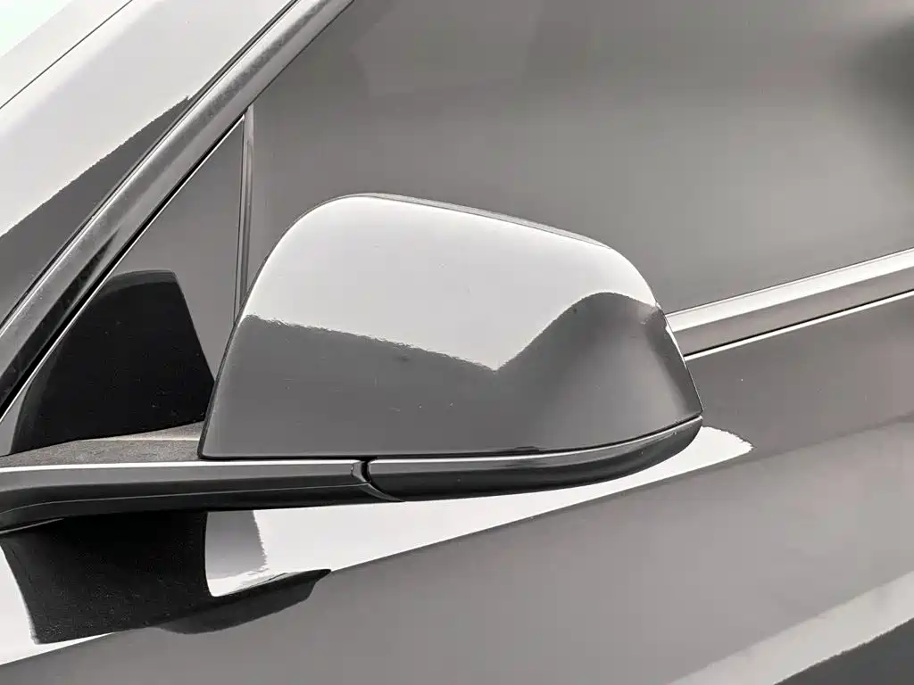 Tesla Model Y — миниатюра 28