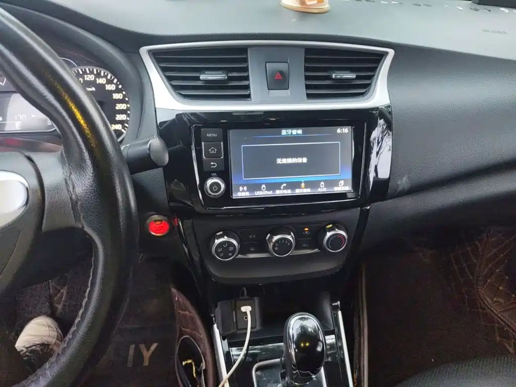 Nissan Sylphy — миниатюра 6