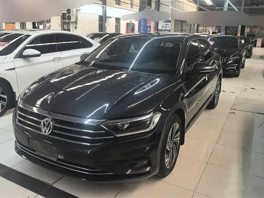 Volkswagen Sagitar 2022