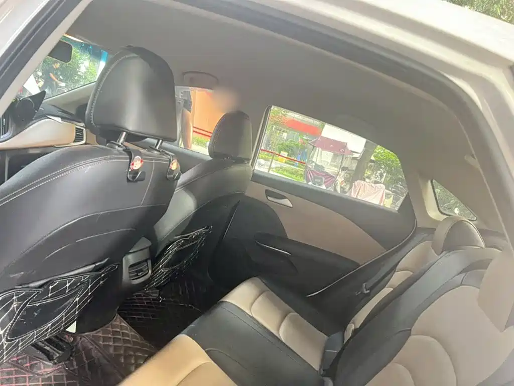 Honda CR-V — миниатюра 14