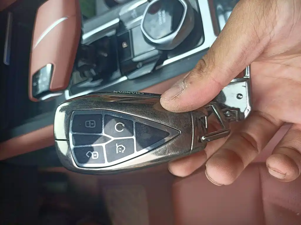 Changan Changan CS75PLUS — миниатюра 12