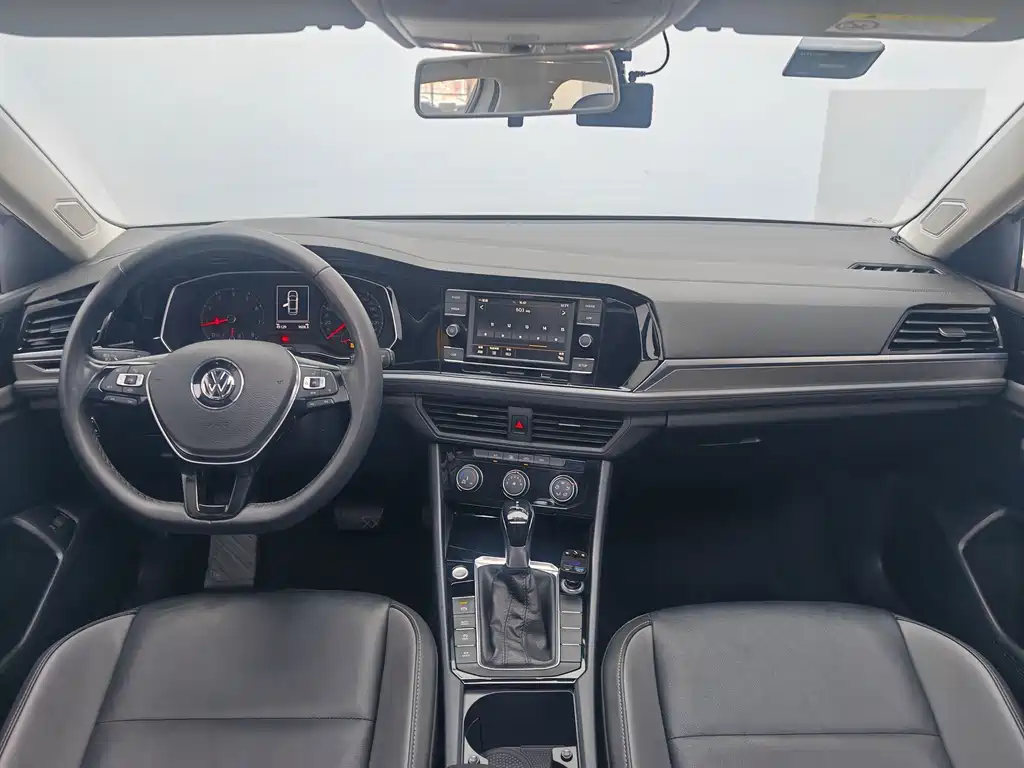 Volkswagen Sagitar — миниатюра 16